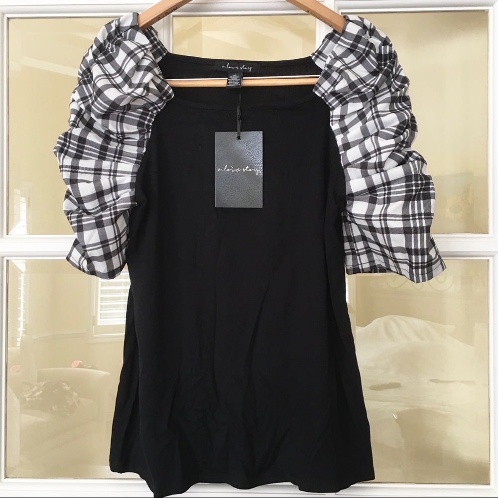 Ladies Casual Top BNWT